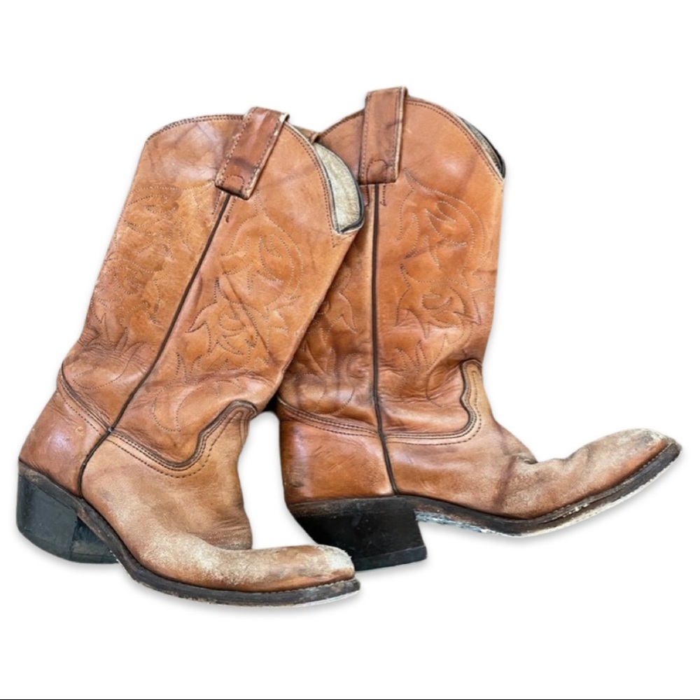 Tan leather cowboy boots